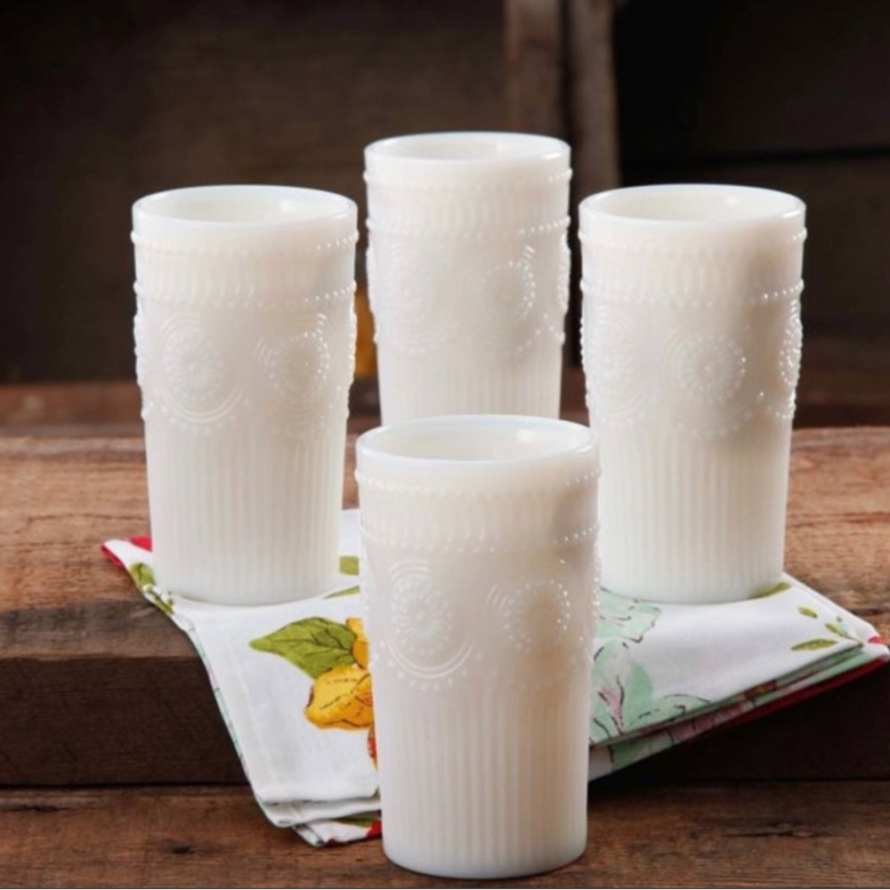 The Pioneer Woman Adeline Embossed Tumblers, White, Set of 4